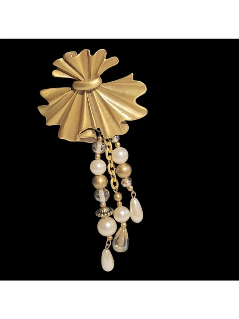 Vintage Gold Tone Pin Fan Shape Dangling Beads & Faux Pearls Elegant Design